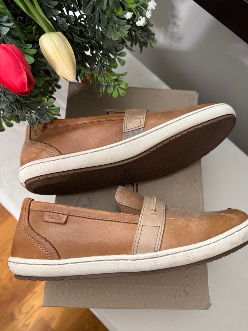 Taos Footwear Upward Women’s Slip-On Penny Loafers in Caramel /Tan 9.5 M EUC - Picture 5 of 10
